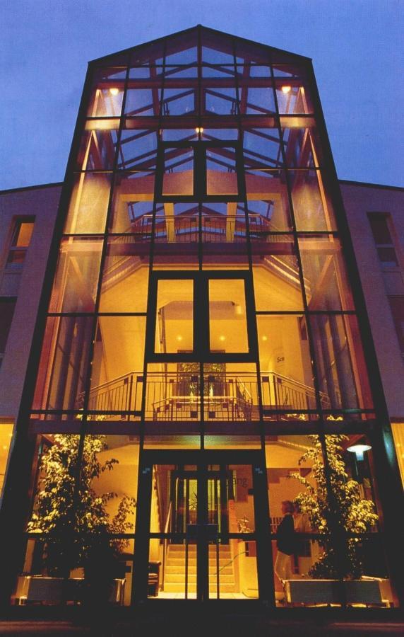 Hotel Sportpark Bad Nauheim Exterior foto